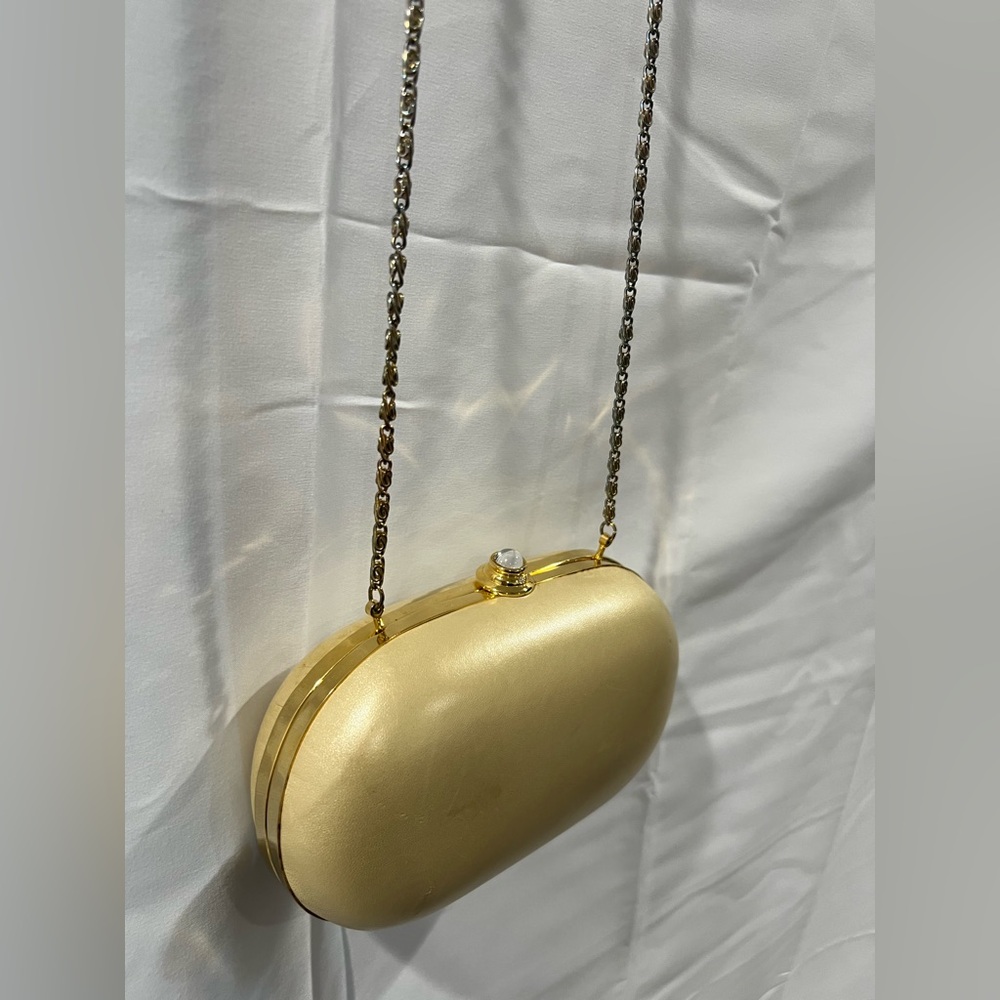 Nordstrom Gold Hard Case Clutch Crystal Clasp Chain Strap
